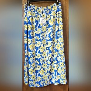 NWT Size 2X Davi & Dani Skirt *Price Firm*